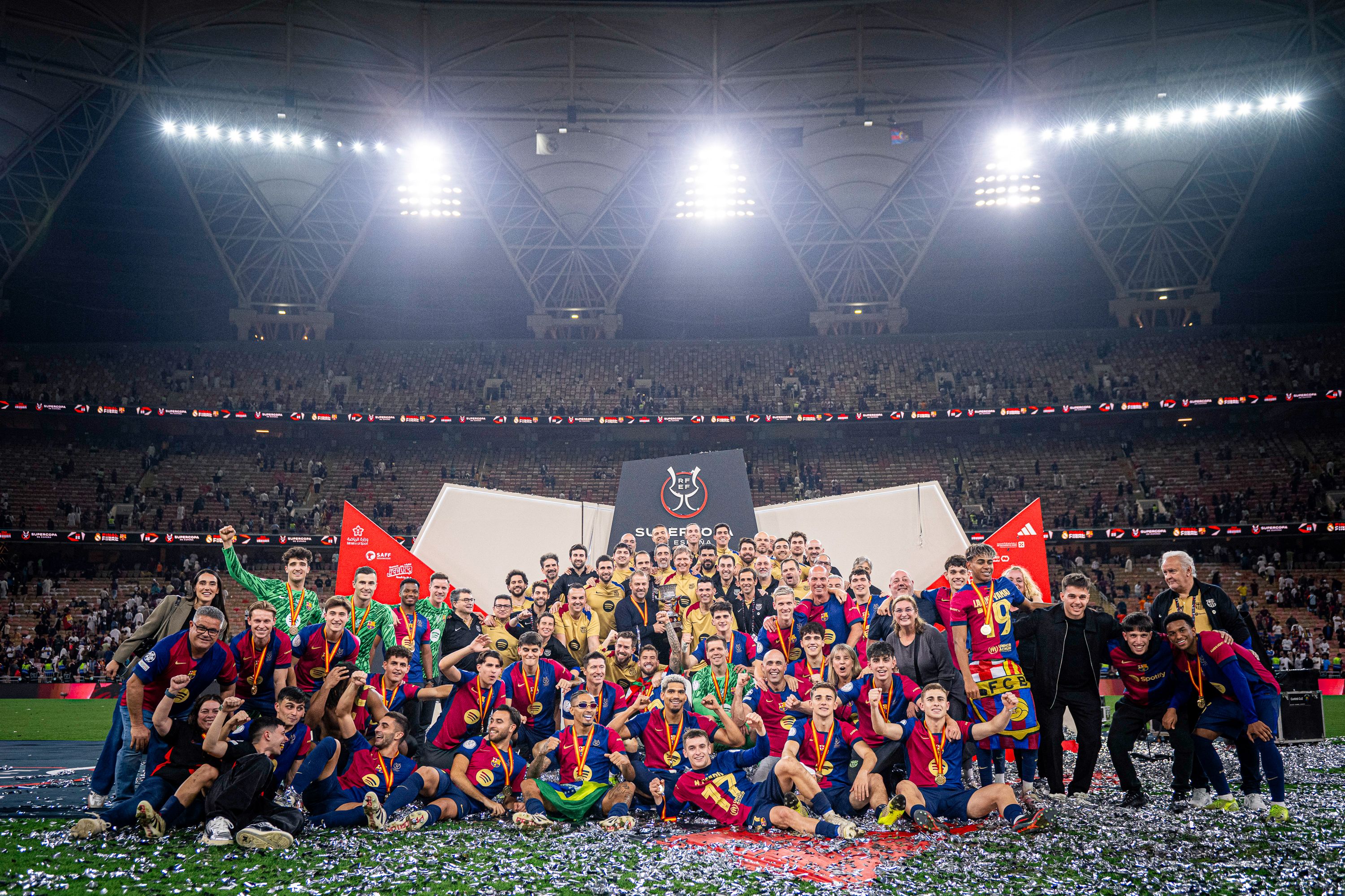 巴拿马代表队实力突显,登顶殊荣的简单介绍 巴拿马代表队实力突显,登顶殊荣的简单介绍