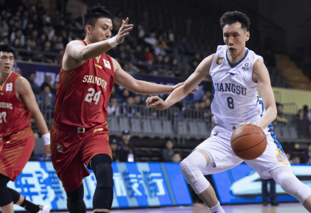 关于四川金强主场大胜上海,实现三连胜的信息 关于四川金强主场大胜上海,实现三连胜的信息