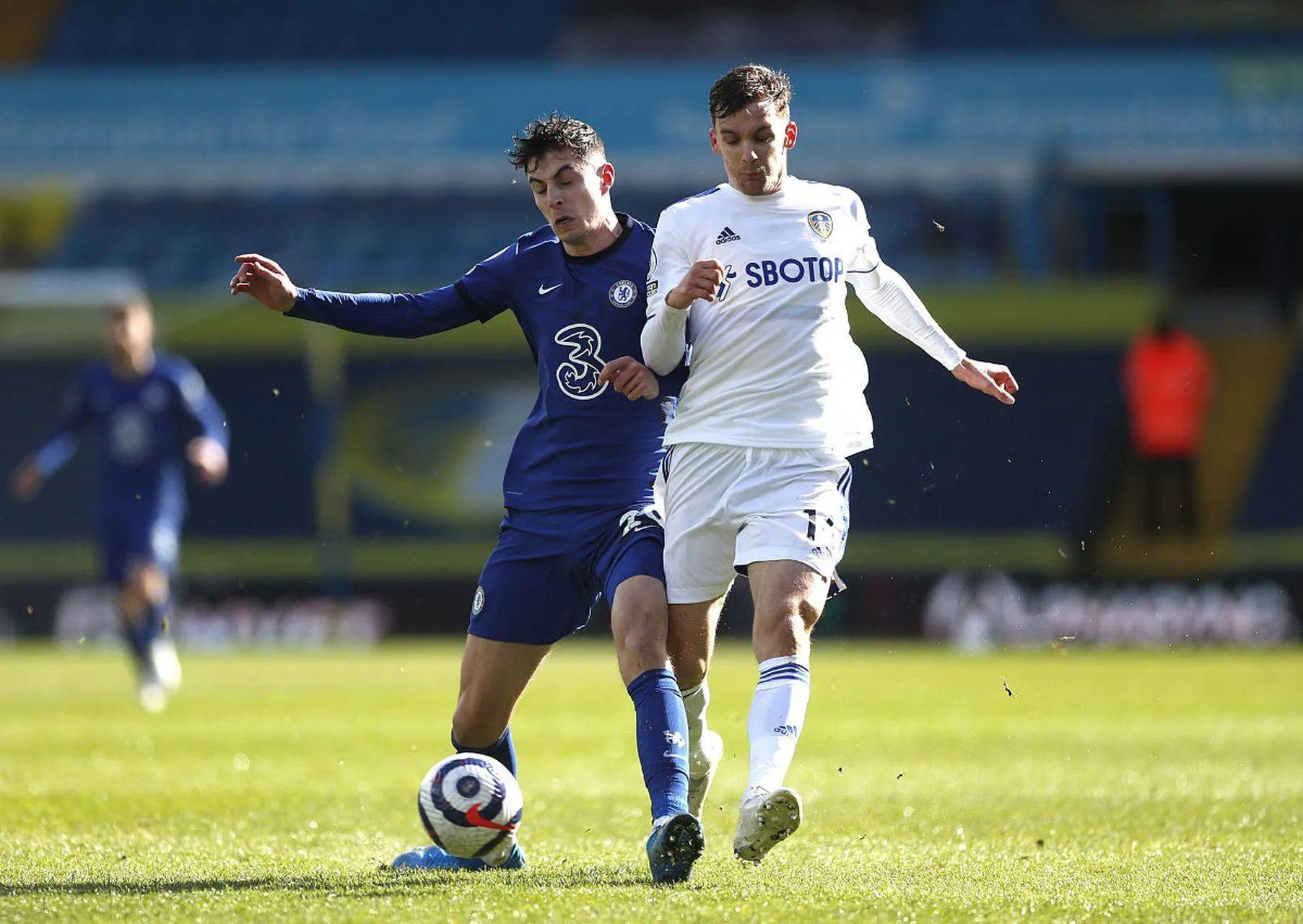 包含埃弗顿备战巴塞罗那,主教练调整战术的词条 包含埃弗顿备战巴塞罗那,主教练调整战术的词条