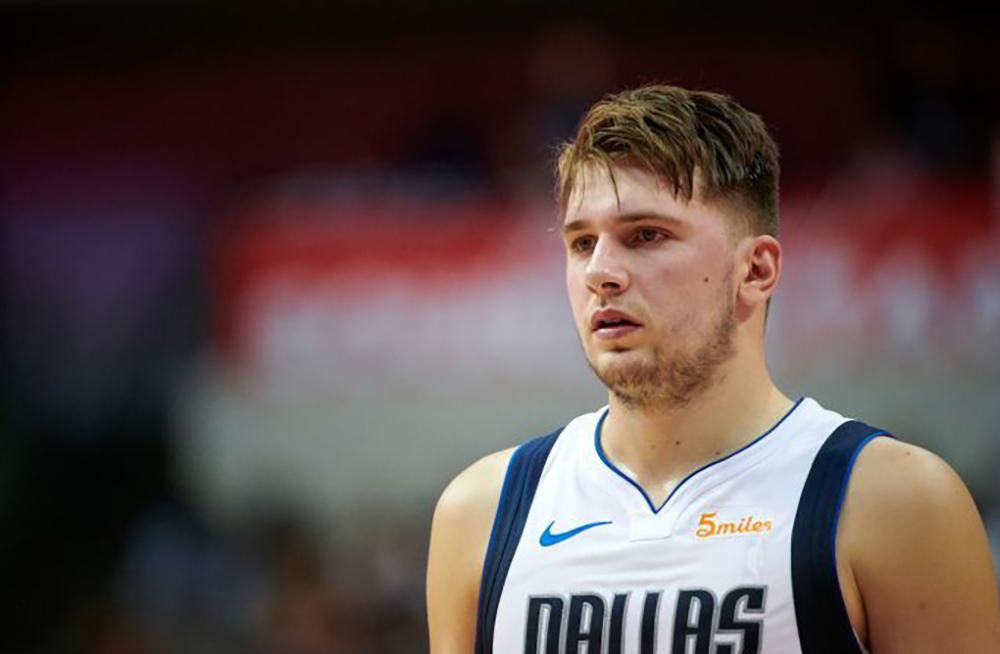 NBA明日之星文切斯在训练赛中亮相 NBA明日之星文切斯在训练赛中亮相