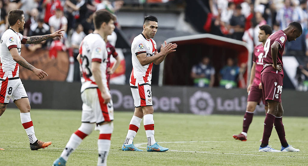 瓦伦西亚主场战塞尔塔,拼尽全力 瓦伦西亚主场战塞尔塔,拼尽全力